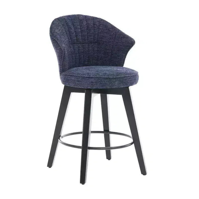 Tabourets de bar pivotants Zeus & Ruta Wingback 25 avec revêtement en chenille, pieds en bois et hauteur réglable
