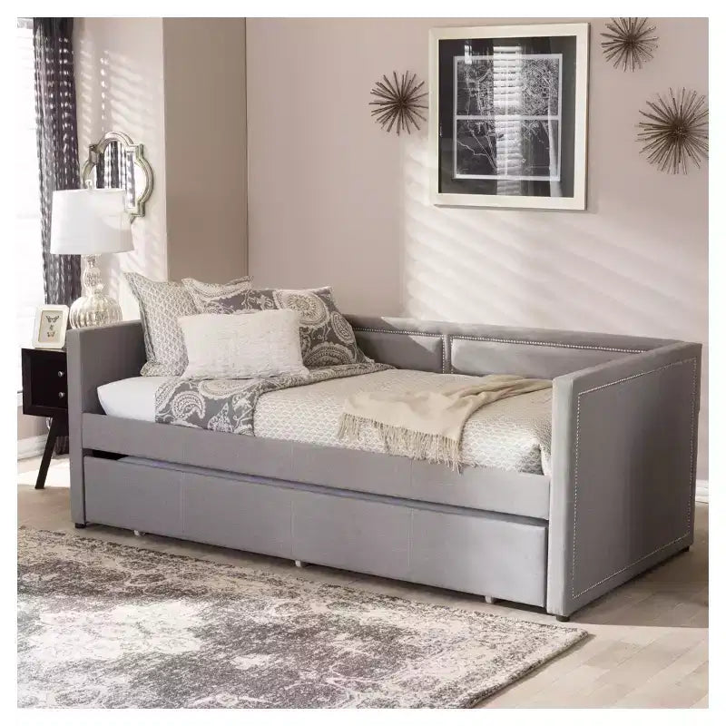Lit de repos jumeau Raymond moderne et contemporain avec clous décoratifs en tissu, lit gigogne et roulettes de lit d'appoint gris : Structure en bois d'hévéa